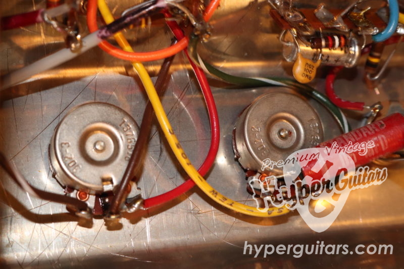 Supro ’65 Thunder Bolt Model S6420